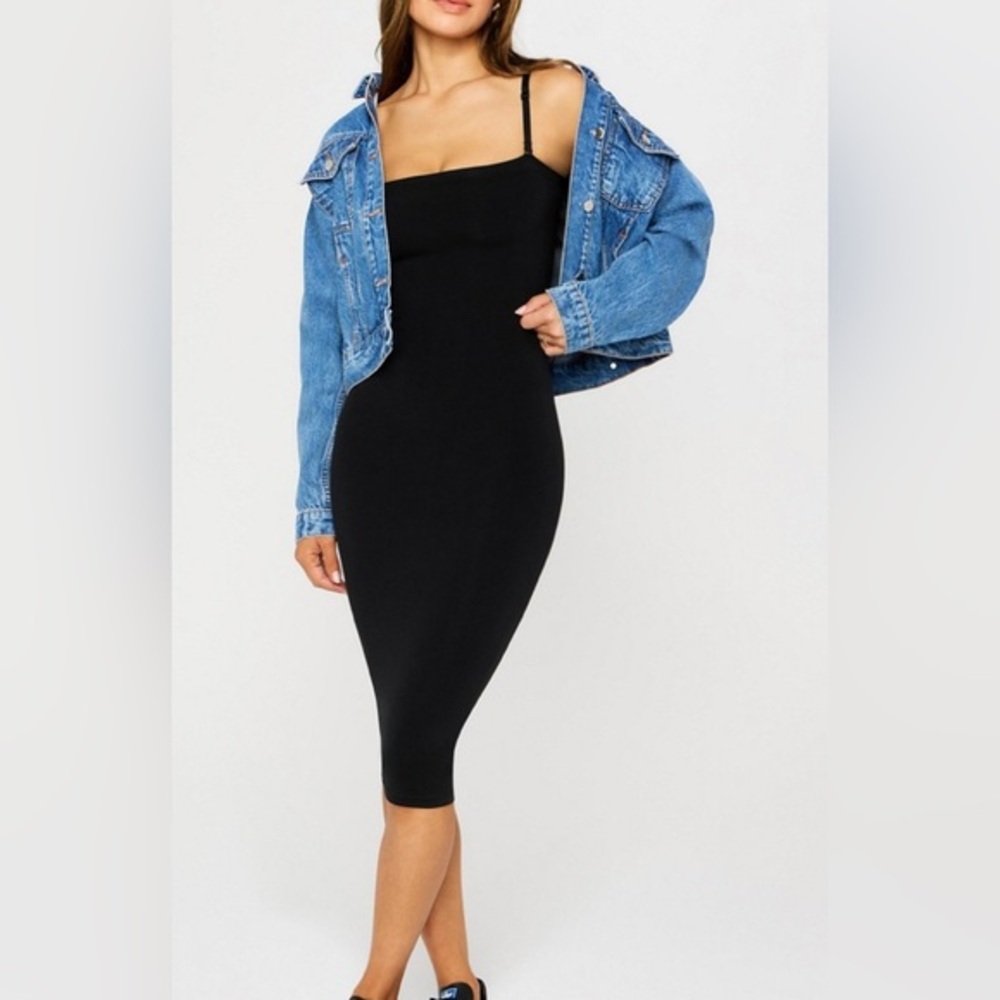 Fabletics Yitty Nearly Naked Shaping 5 in 1 Convertible Dress M